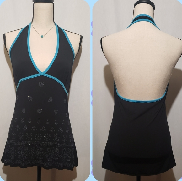 👾 Halter Tank - Body Central - Picture 1 of 3